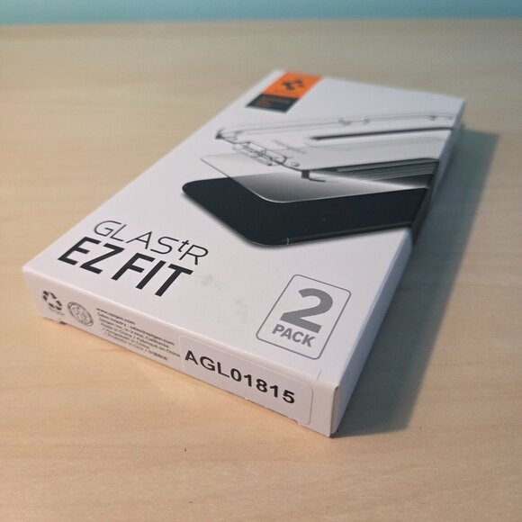 ONE Clear Glass SPIGEN EZ FIT for IPHONE 12 MINI Screen Protection AGL01815 - Picture 4 of 8